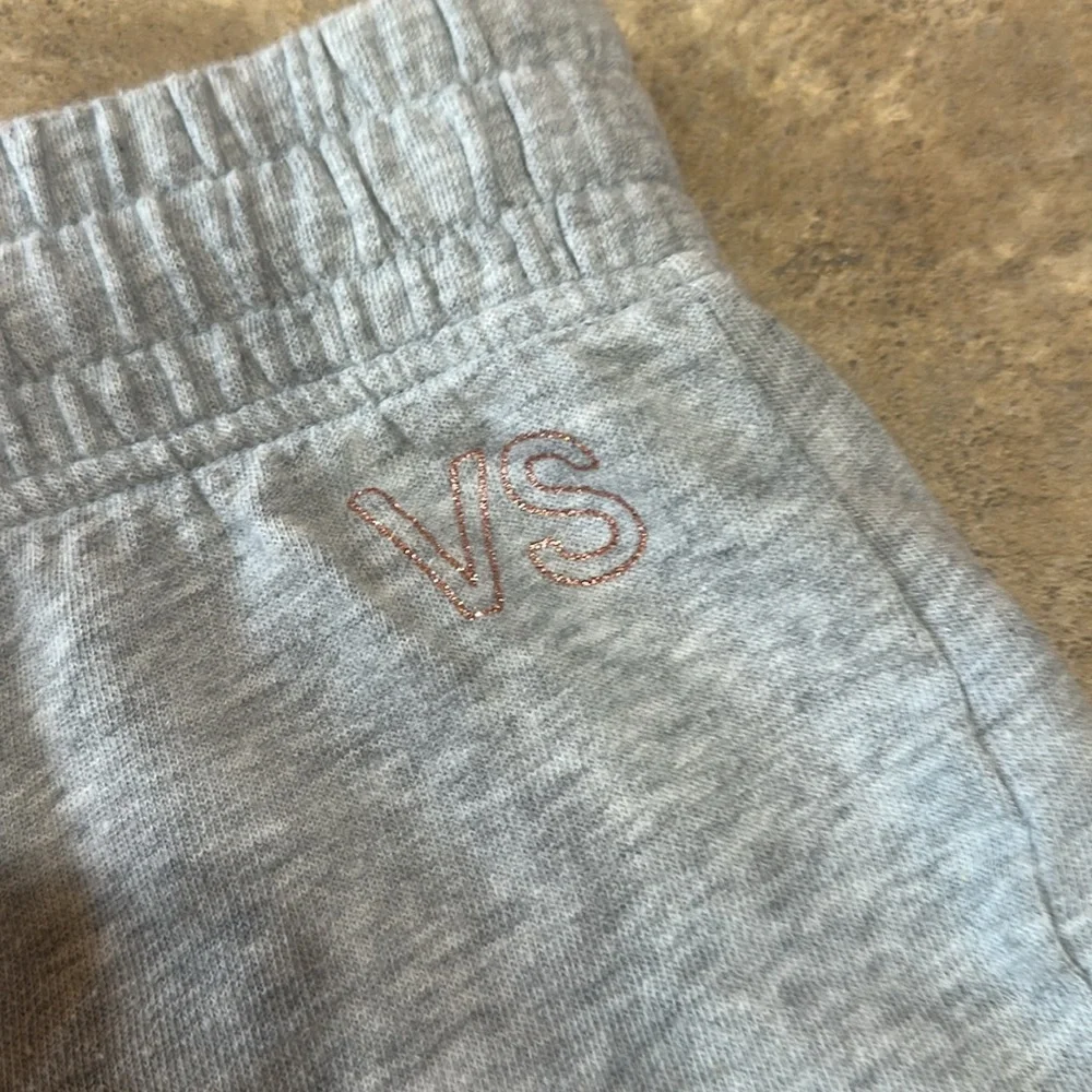 Women's Victoria Secret Sport Gray Casual Shorts size medium